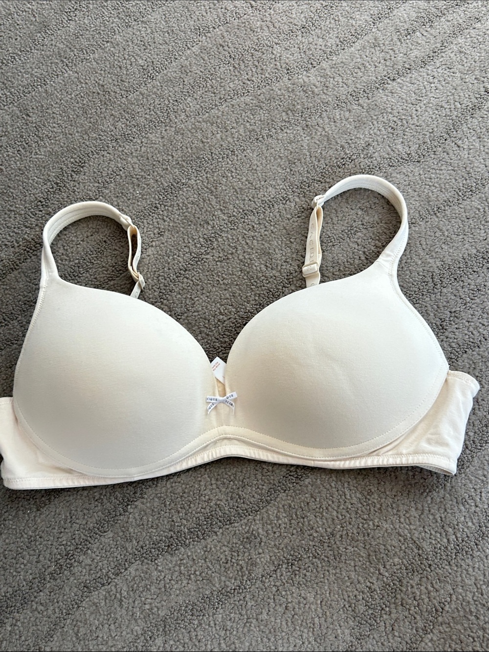 Cacique Push Up No Wire Bra Beige Size 40D